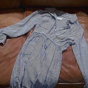 This is a dress/shirt